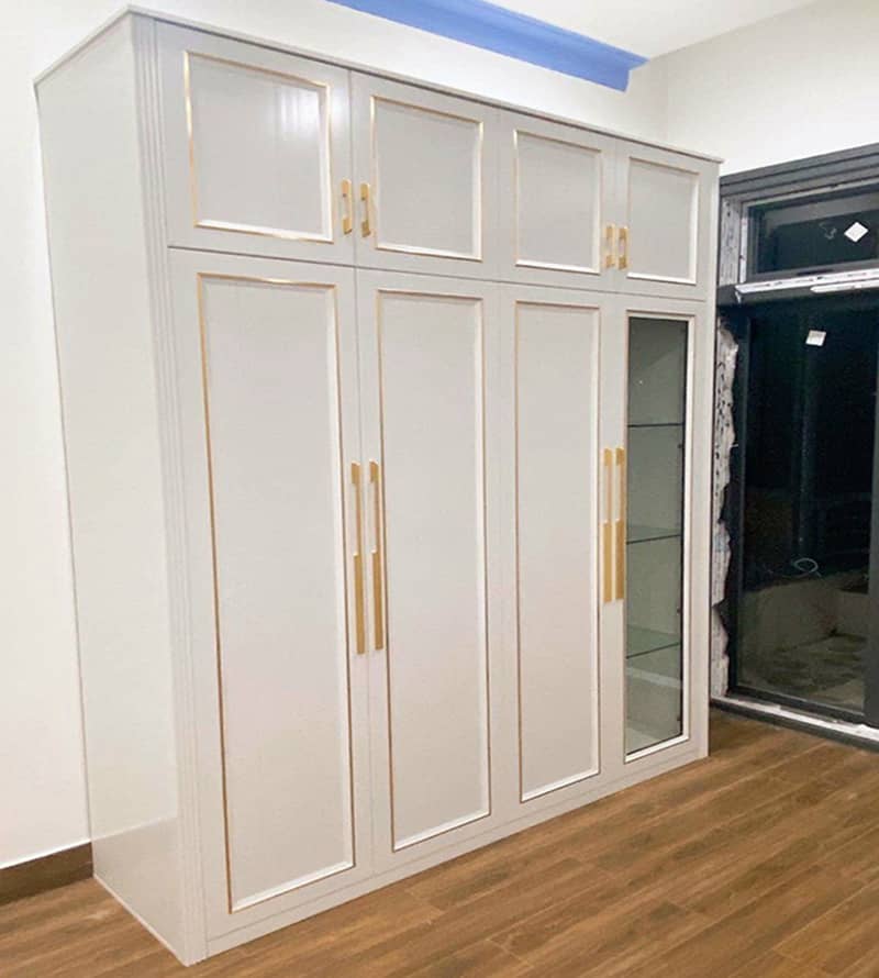 mau tu quan ao nhom dep duoc ua chuong nhat hien nay 684a8a7098761 Nội thất nhôm Aluhome chuyên tủ bếp, tủ quần áo, vách ngăn CNC. Thiết kế đẹp, chống ẩm mốc, lắp ráp nhanh, bền bỉ, không cong vênh, không mối mọt.