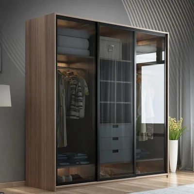 mau tu quan ao nhom kinh dep 6.jpg Nội thất nhôm Aluhome chuyên tủ bếp, tủ quần áo, vách ngăn CNC. Thiết kế đẹp, chống ẩm mốc, lắp ráp nhanh, bền bỉ, không cong vênh, không mối mọt.